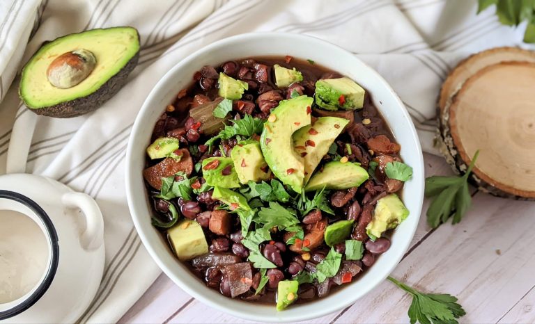 black bean avocado soup recipe with healthy fats heart healthy recipes high fiber soups vegan gluten free veganuary recipes meal prep for vegans