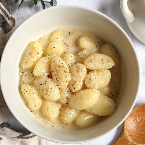gnocchi with cheese and pepper recipe creamy cheese gnocchi sauce recipes with parmesan cheese and black pepper vegetarian gnocchi recipes creamy white sauce