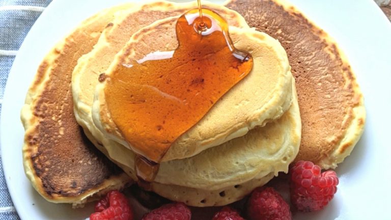oat milk pancakes recipe with oat milk vegan vegetarian and dairy free pancakes without milk